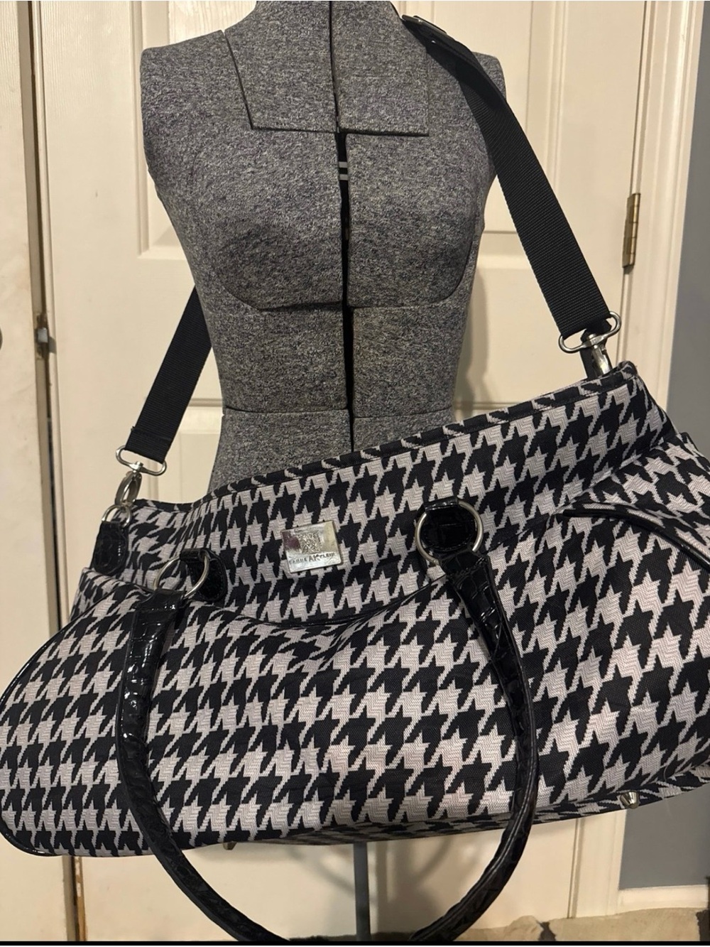 Anne Klein Houndstooth Travel Bag - Black & White